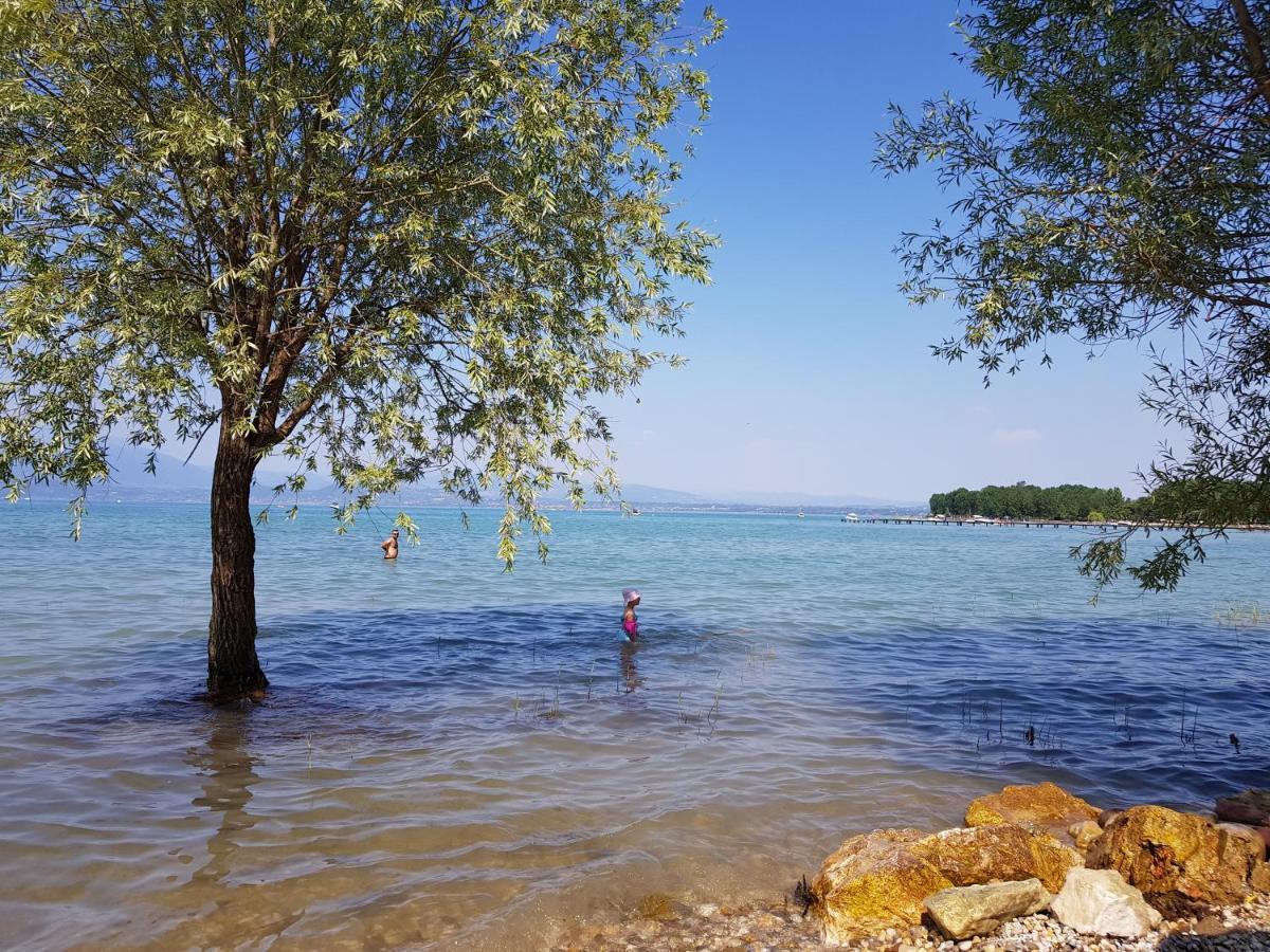I Girasoli Sirmione Exterior photo