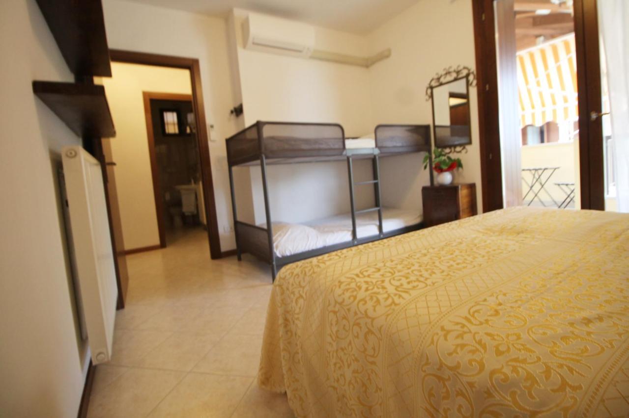 I Girasoli Sirmione Exterior photo
